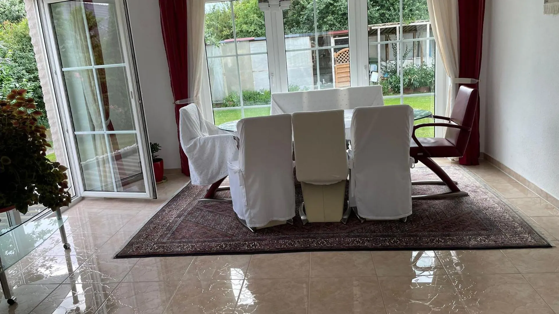 House In Rethen! Contactless Check-In Villa Hannover Semesterbostad